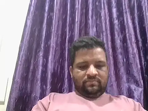 Snapshot of dhruv_love chatting on 03/08/26, 07:06 dhruv love online show from 03/08/26, 07:06
