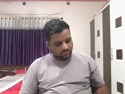 Snapshot of dhruv_love chatting on 06/09/26, 01:34 dhruv love online show from 06/09/26, 01:34