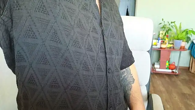 Remy Miles online show from 05/07/26, 06:08