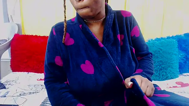 Snapshot of Bustydiva88 chatting on 03/12/25, 07:46 Bustydiva88 online show from 03/12/25, 07:46