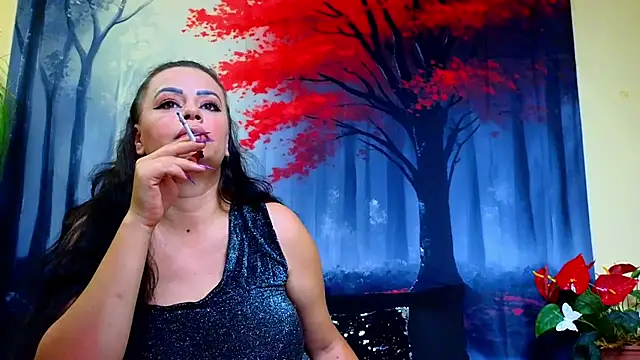 Snapshot of ElizabethEven chatting on 10/17/25, 09:17 ElizabethEven online show from 10/17/25, 09:17