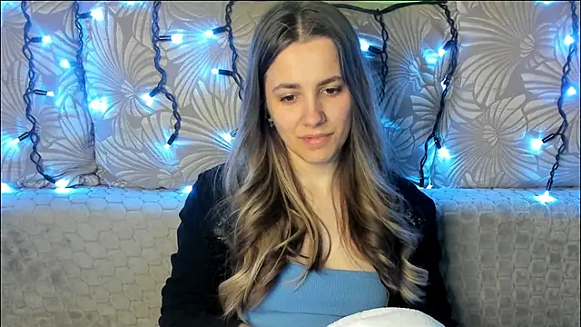 MaggieCake online show from 04/28/26, 02:49