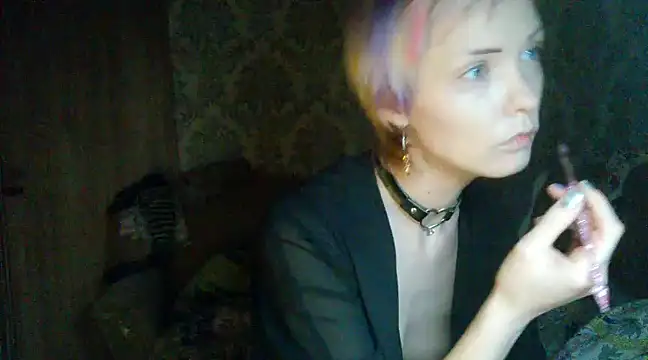 WildMissNiks online show from 12/03/24, 08:49