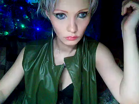 WildMissNiks online show from 12/29/24, 02:10