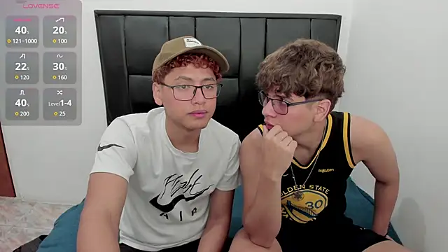 javieryalejandro online show from 09/25/25, 02:10