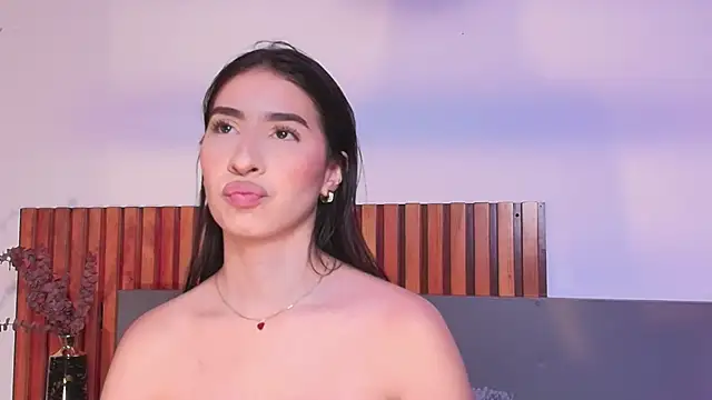 Snapshot of Christy_Sea chatting on 12/03/25, 06:28 Christy Sea online show from 12/03/25, 06:28