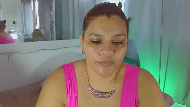 Selenna01 online show from 02/01/25, 02:34