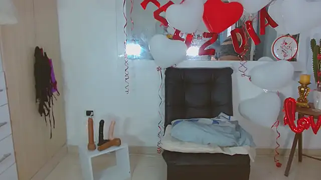 Selenna01 online show from 02/15/25, 02:11
