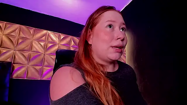 Snapshot of hannamartinn chatting on 09/23/25, 04:54 hannamartinn online show from 09/23/25, 04:54