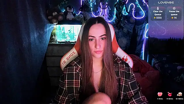 Snapshot of Selbi_Paine chatting on 07/27/26, 12:50 Selbi Paine online show from 07/27/26, 12:50