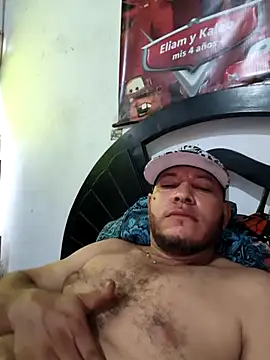 Snapshot of Duguin chatting on 12/14/25, 12:21 Duguin online show from 12/14/25, 12:21