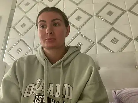 Alyssa rhoades online show from 01/26/25, 08:13