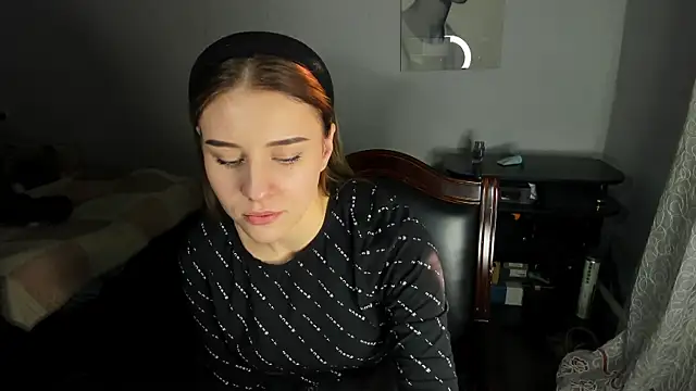 KindKristy online show from 12/05/24, 08:33