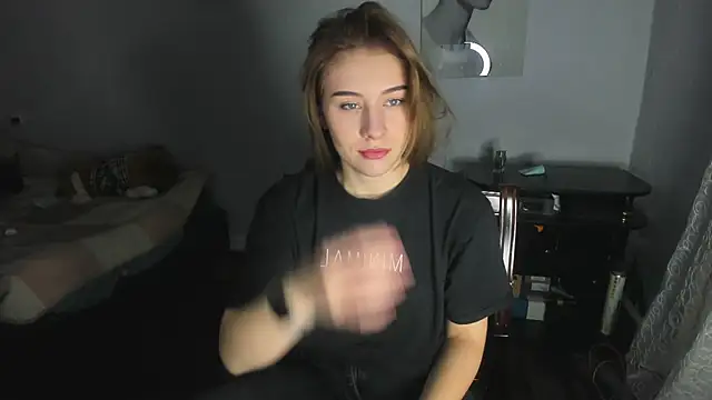 KindKristy online show from 12/18/24, 05:48