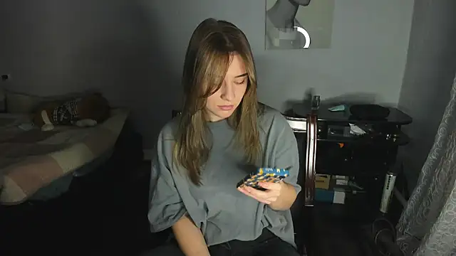 KindKristy online show from 12/19/24, 05:51