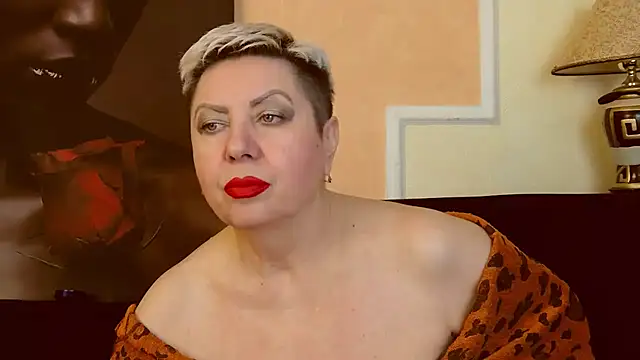 LadyPosh online show from 12/13/24, 09:30