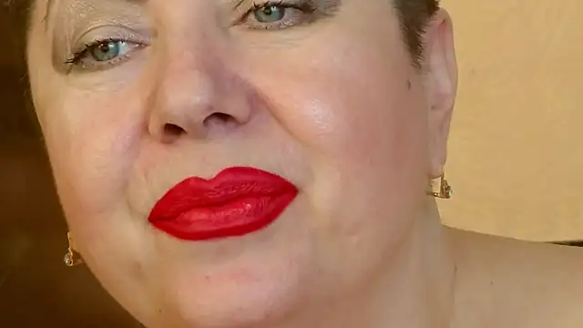 LadyPosh online show from 12/18/24, 01:59