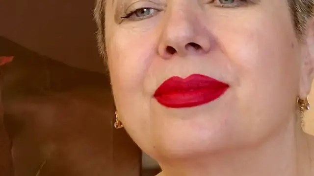 LadyPosh online show from 09/23/25, 09:07