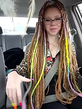 Snapshot of LucidLucy chatting on 09/25/25, 02:54 LucidLucy online show from 09/25/25, 02:54