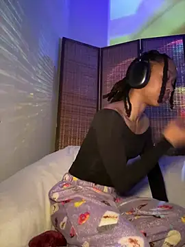 thebrattygoddess online show from 01/16/25, 10:53