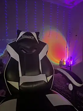 Snapshot of thebrattygoddess chatting on 03/15/25, 03:07 thebrattygoddess online show from 03/15/25, 03:07