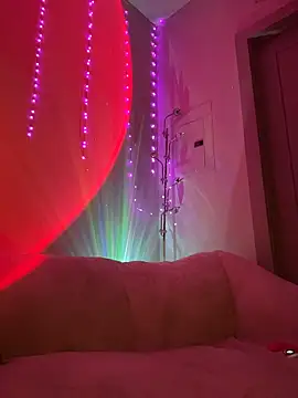 Snapshot of thebrattygoddess chatting on 11/01/25, 01:29 thebrattygoddess online show from 11/01/25, 01:29