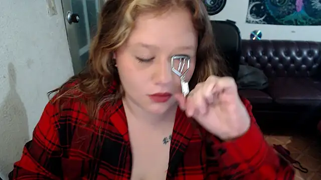 Snapshot of xherry_horny chatting on 12/30/24, 05:26 xherry horny online show from 12/30/24, 05:26