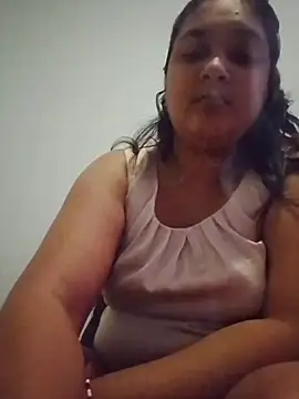 Indianbloom- online show from 11/13/25, 12:15