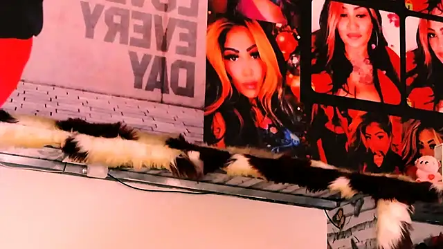 Snapshot of indian_dreamgirl chatting on 09/22/25, 09:11 indian dreamgirl online show from 09/22/25, 09:11