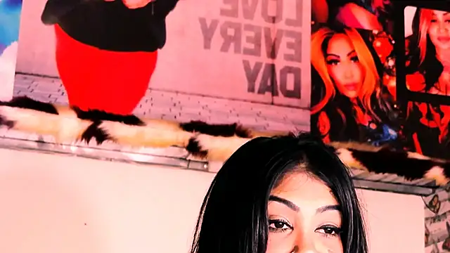 Snapshot of indian_dreamgirl chatting on 09/27/25, 02:55 indian dreamgirl online show from 09/27/25, 02:55