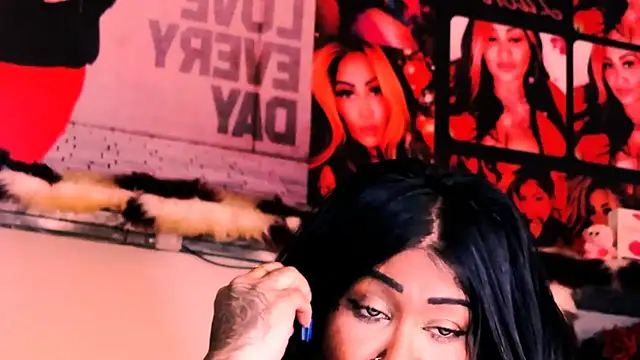 Snapshot of indian_dreamgirl chatting on 10/19/25, 11:33 indian dreamgirl online show from 10/19/25, 11:33