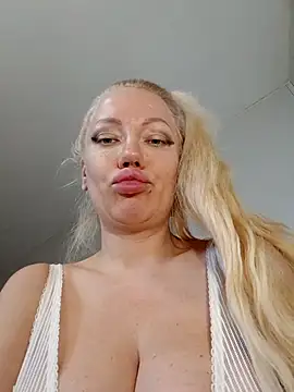 SofiaJoy online show from 07/13/26, 03:26