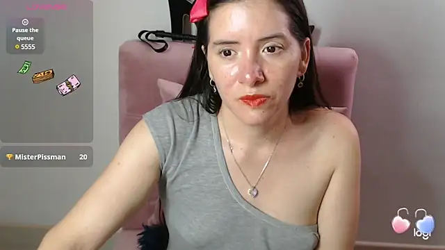 spicey latina online show from 01/14/25, 07:32