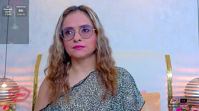 MarilynVega1 online show from 07/06/26, 08:44