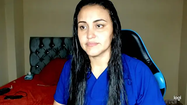 Snapshot of sexy_nurse_ chatting on 09/25/25, 05:33 sexy nurse online show from 09/25/25, 05:33