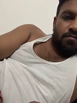 Snapshot of Rocky_1907 chatting on 05/19/26, 08:37 Rocky 1907 online show from 05/19/26, 08:37