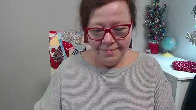 Adelewildx online show from 01/07/25, 04:29