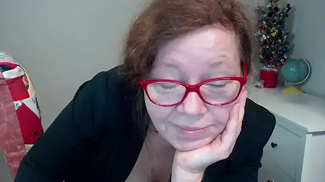 Adelewildx online show from 01/08/25, 10:48