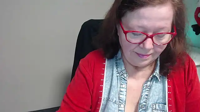 Adelewildx online show from 03/17/25, 07:35