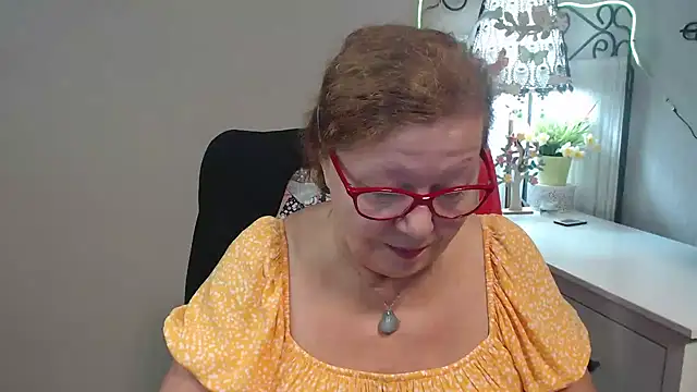 Adelewildx online show from 09/10/25, 03:28