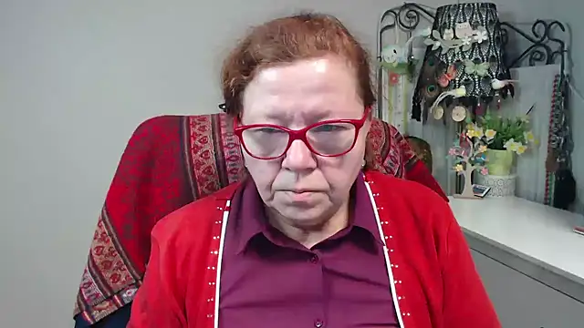 Adelewildx online show from 11/19/25, 04:23