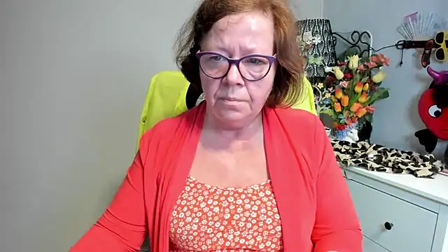 Adelewildx online show from 05/26/26, 02:07