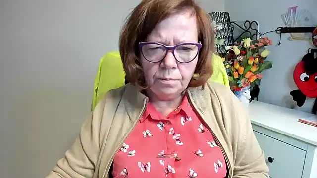 Adelewildx online show from 06/10/26, 03:29