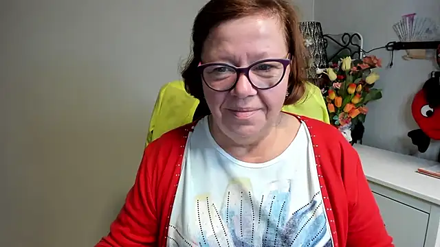 Adelewildx online show from 06/11/26, 03:48