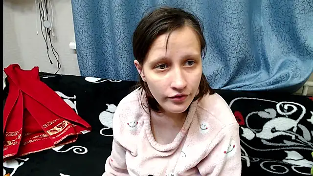 Snapshot of alisacucumber chatting on 01/25/25, 04:13 alisacucumber online show from 01/25/25, 04:13