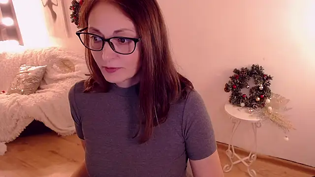 CaringSophie online show from 12/27/24, 05:20