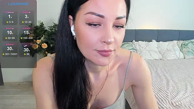 Snapshot of KerryCandy_Girl chatting on 01/08/26, 08:49 KerryCandy Girl online show from 01/08/26, 08:49