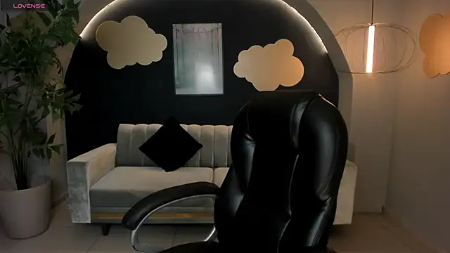 BrennaWalker online show from 01/30/25, 03:22