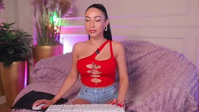 Anais Bloom online show from 07/08/26, 07:18