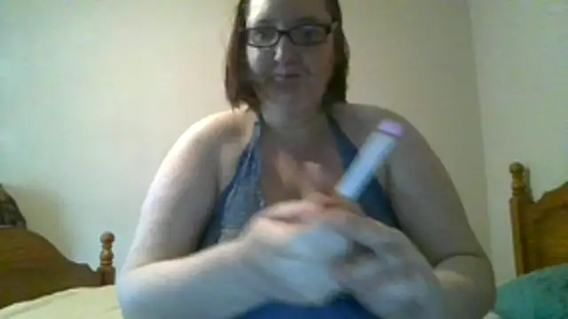 Snapshot of jukesy99 chatting on 11/23/25, 10:37 jukesy99 online show from 11/23/25, 10:37